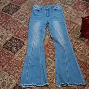 Highwaisted Flare Leg Jeans